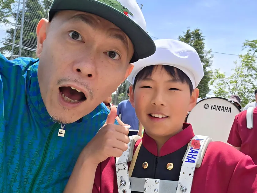 石巻市のお友達 登音くんとのスナップ ※登音くん(コンガを担当)はお祭り天国石巻のLGYankeesのバンドメンバーとして一緒にLIVEします。