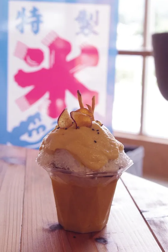 暑い夏でもさっぱりと食べられるふわふわの氷に、お芋のやさしい甘さを合わせた、みやま堂ならではの夏季限定メニュー。