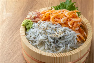 しらす桜えび2色丼