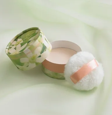 シルキーボディパウダー