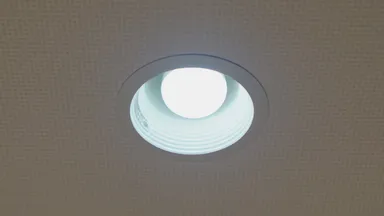 ダウンライト設置(点灯)