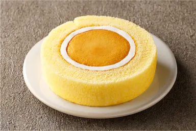 CHEESE GARDEN監修ベイクドチーズケーキinプレミアムロールケーキ