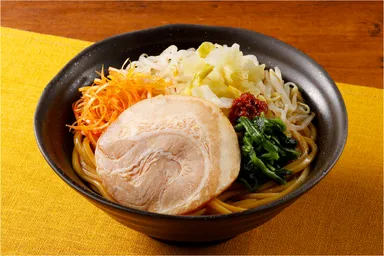 八幡屋礒五郎監修　旨辛七味油そば