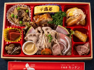千成亭のオードブル(真俯瞰)