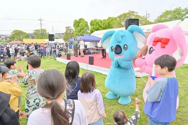 ▲活動のようす(1)