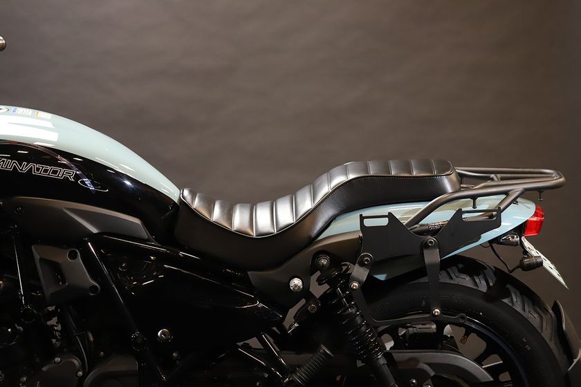 エリミネーター/SE専用シート「GOODSEAT “COBRA”」登場
表皮4種で愛車を自分色に
