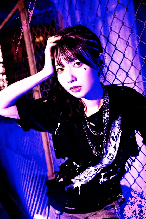 Drs.&Vo.奥ゆい (C)Photographer:達川範一／Artworks:YORKE.