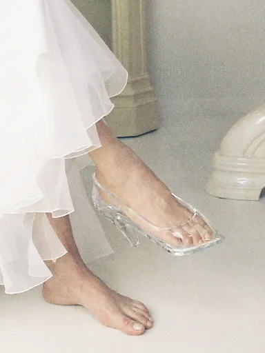 組足・ガラスの靴