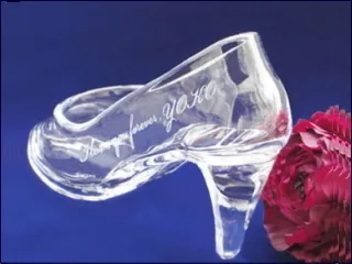 本当に履けるガラスの靴文字入れ