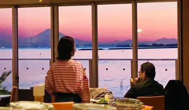 「舵輪」からの夕陽