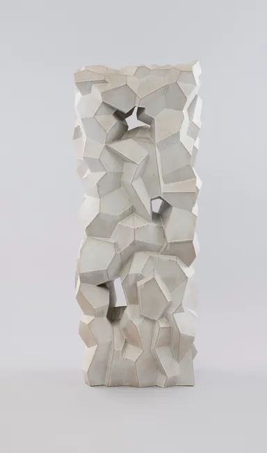 田尾 晃《Sou》2026年、H176cm、作家蔵