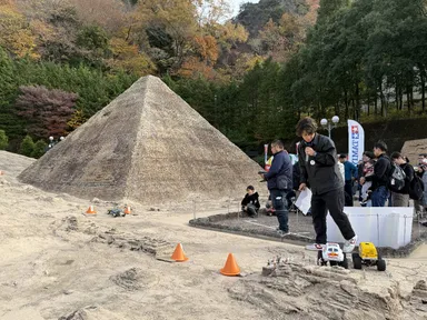 ピラミッド砂漠走行