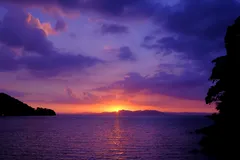 湯の児の海と夕空