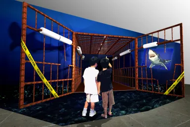 シャークワールドのエントランス「シャークケージ」