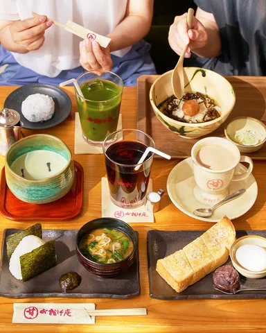 モーニングサービス(内容は店舗により異なる)