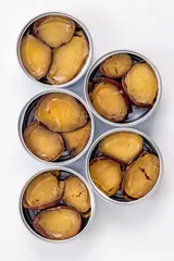 蜜いも缶中身