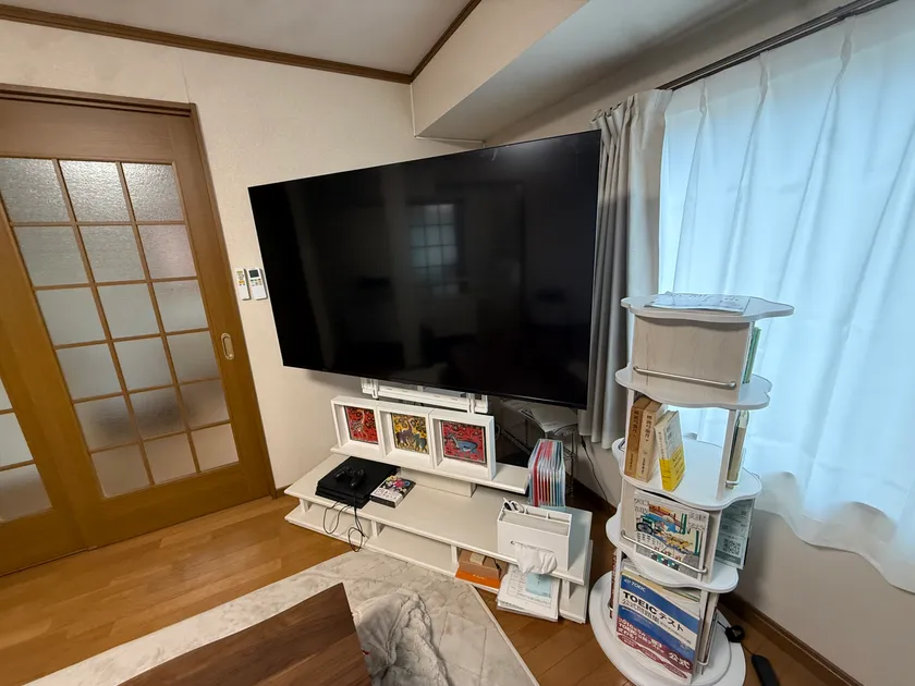 コモンリビング65インチテレビ