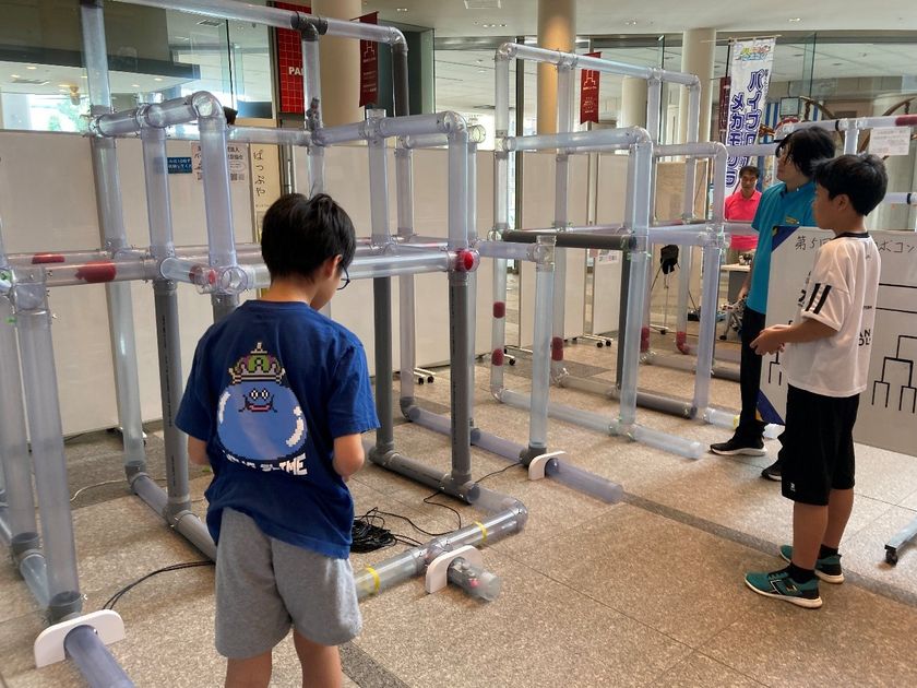 子どもから大人まで“配管内調査産業用ロボット”で日本一を競う　
“遊び”から建設設備に触れる
「第5回パイプロボコン全国大会」開催　
山形で41名が熱戦