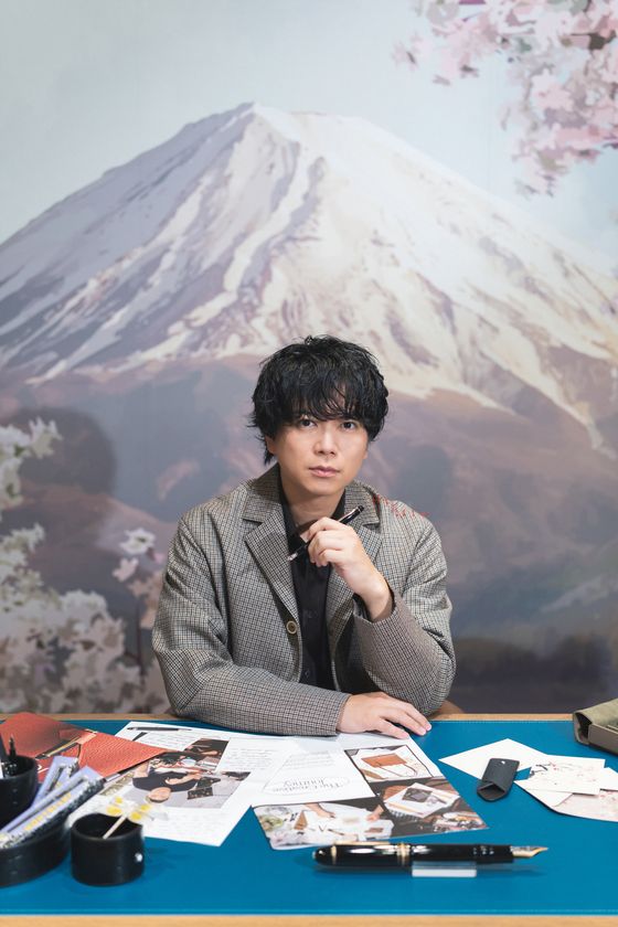 モンブラン、ポップアップストア“Journey”に、
タレント・作家の加藤シゲアキさんが来場