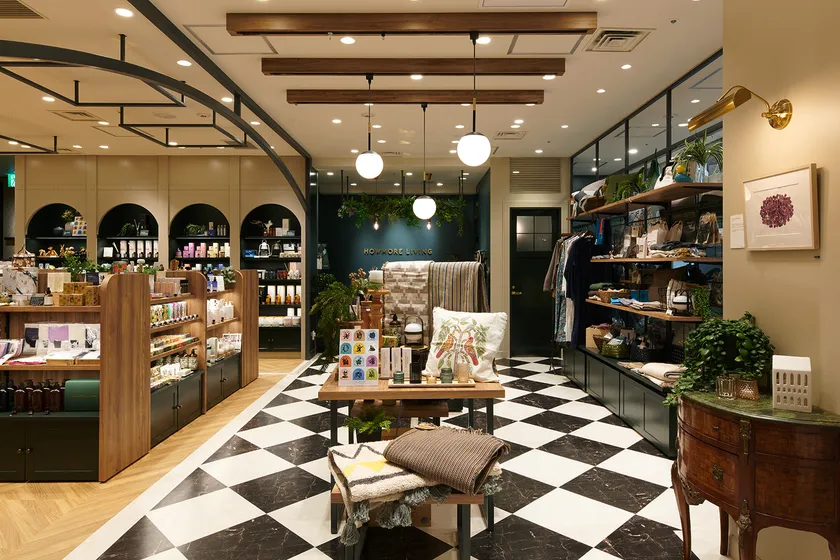 HOWMORE LIVING 丸ビル店