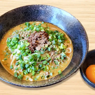 広島：汁なし担々麺