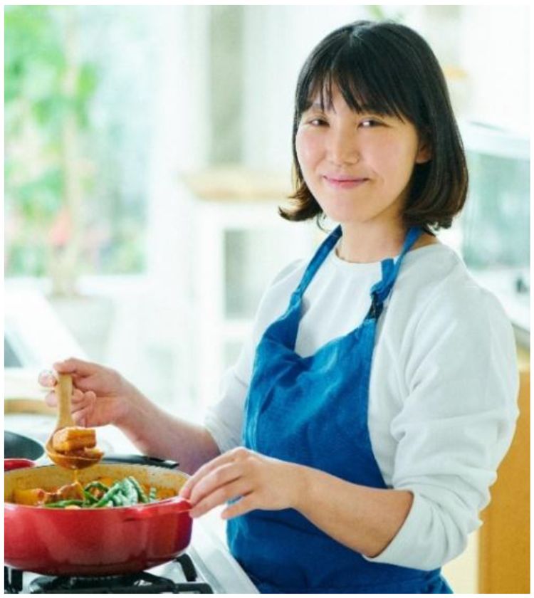 “予約が取れない伝説の家政婦”として
多方面で活躍する
タサン志麻（しま）さんの
特別講演会を徳島県で初開催！
2026年12月6日（日）
JRホテルクレメント徳島にて