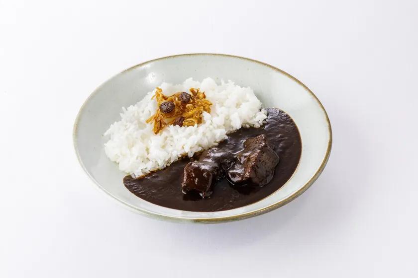 贅沢な味、牛ホホ肉プレミアムカレー
