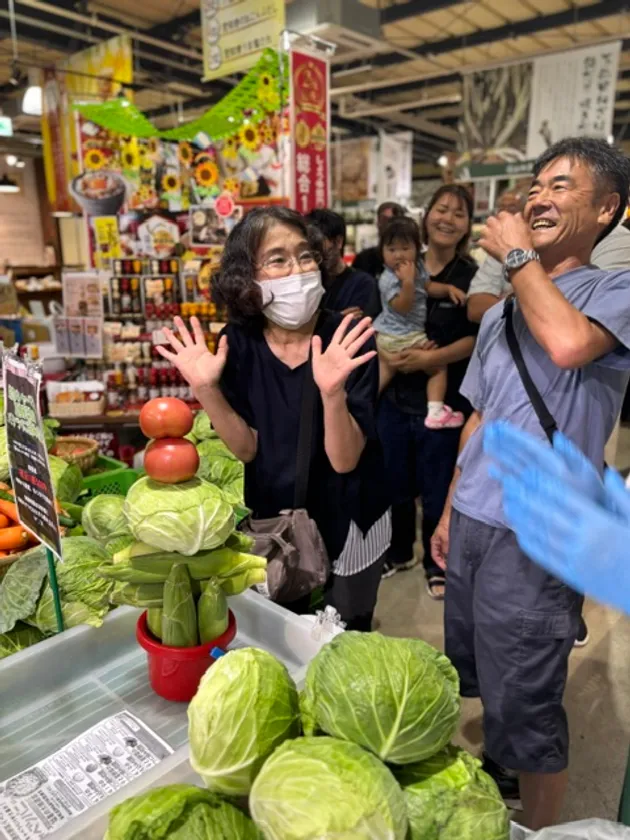 30秒一本勝負！積めるか！？ド迫力「野菜タワー」