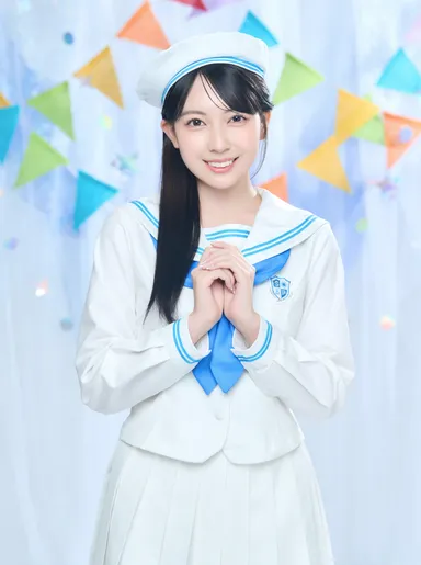 天田 百音
