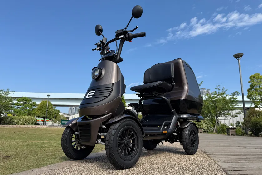 上質さを追求したフラグシップ「ELEGRAN G-class」
