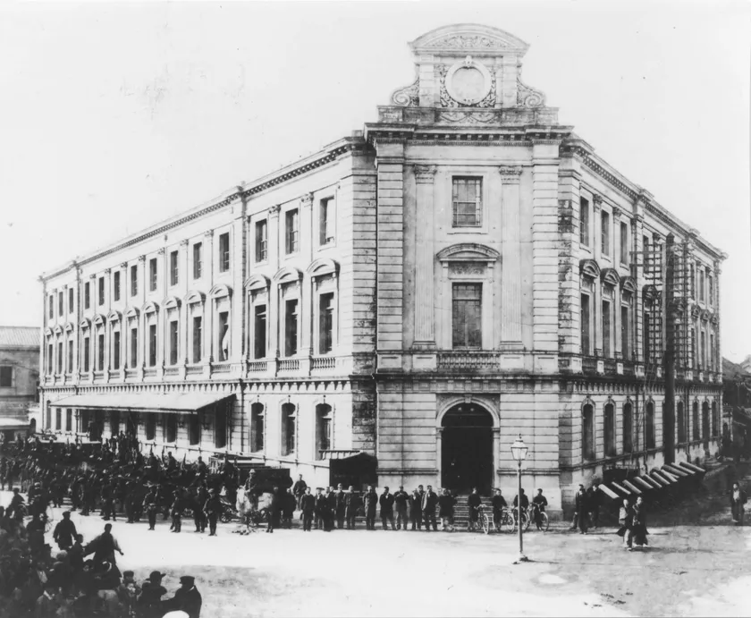 「東京郵便電信局」1892年竣工、片山東熊設計