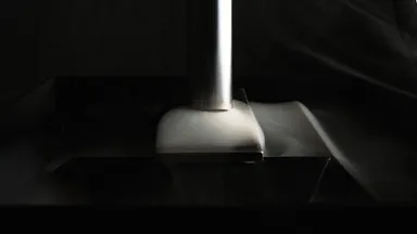 煙が流れる様子
