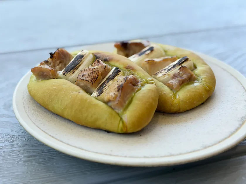 粕漬け鶏のねぎまぱん