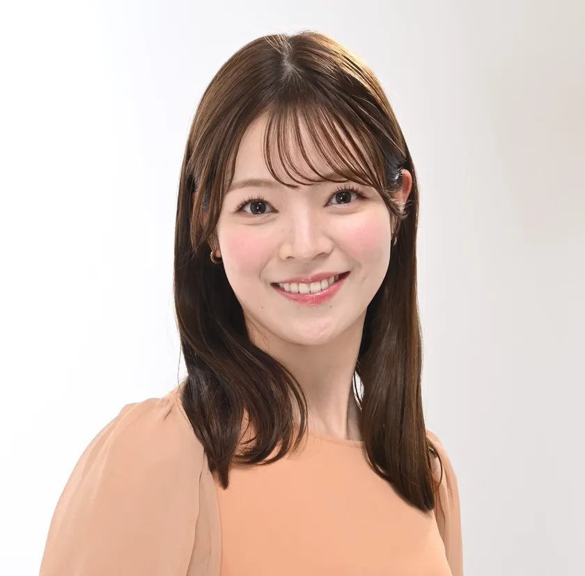 三宅絹紗フリーアナウンサー