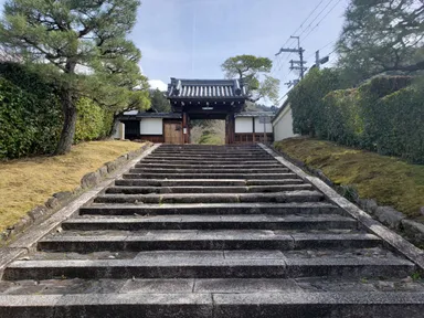 山門