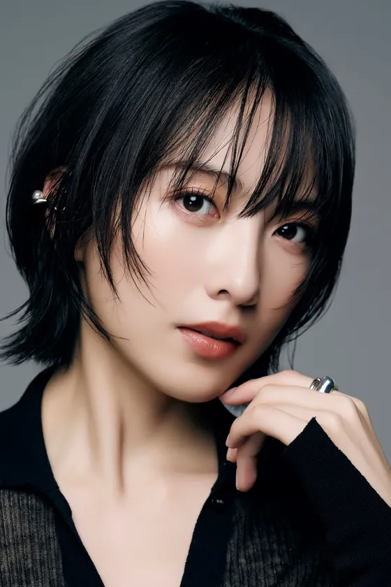 知英(ジヨン/JIYOUNG)
