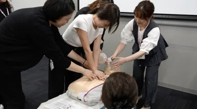 命を預かる覚悟を叩き込む救命訓練(1)
