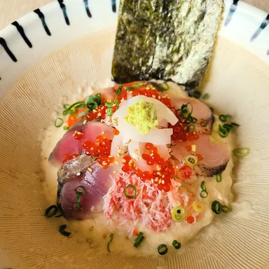 初秋の味覚7種丼