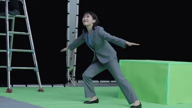 伊藤沙莉さんメイキング (3)