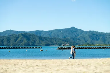 小浜の海辺