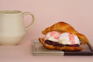 ロワッサン　いちごクリーム