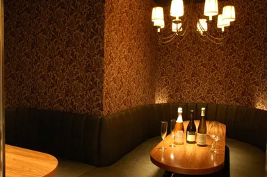 5～８名様まで利用できる半個室