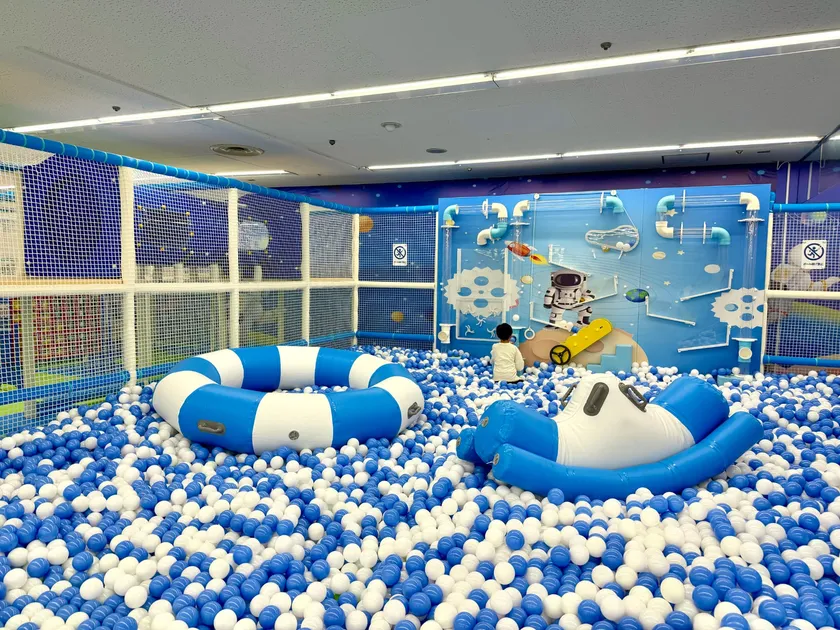 ボールプール