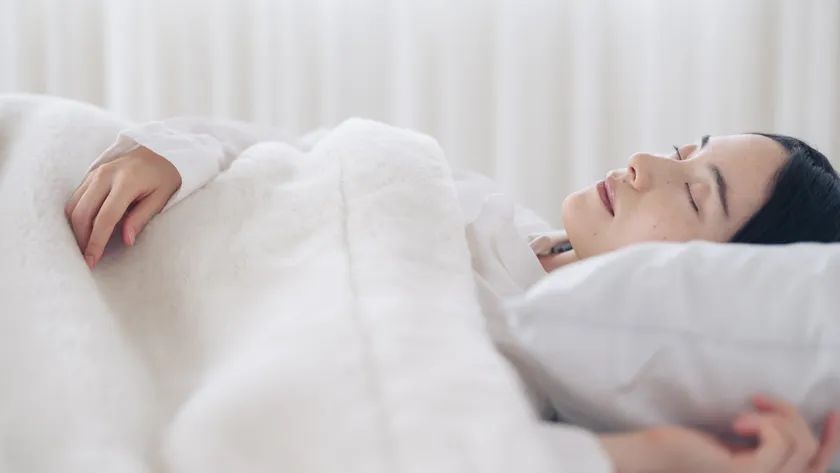 新発売「眠りの空気を整える毛布」