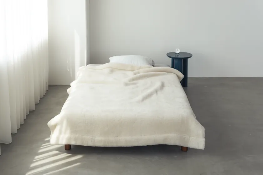wool white