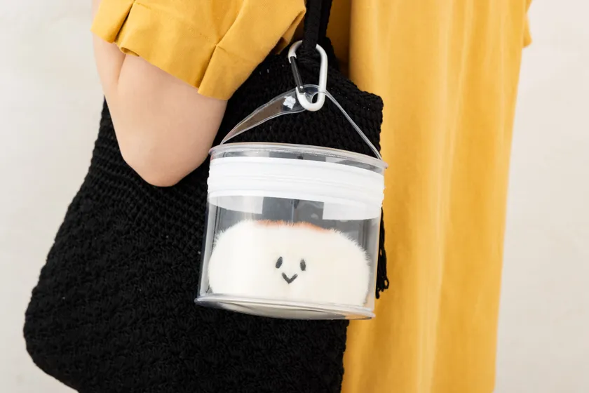 おやきちゃん おでかけポーチセット使用イメージ