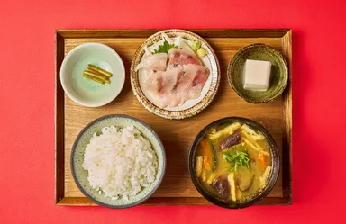 ズガニ汁とあまご刺身