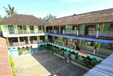 バリ島　学校1
