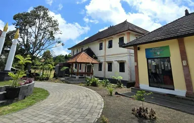 バリ島　学校2