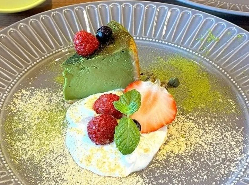 タルトフロマージュ抹茶カット